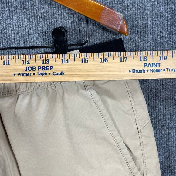 Eddie Bauer Casual Chino Shorts Men's Large Beige Stretch Waist Draw Zip Pockets - Picture 2 of 12